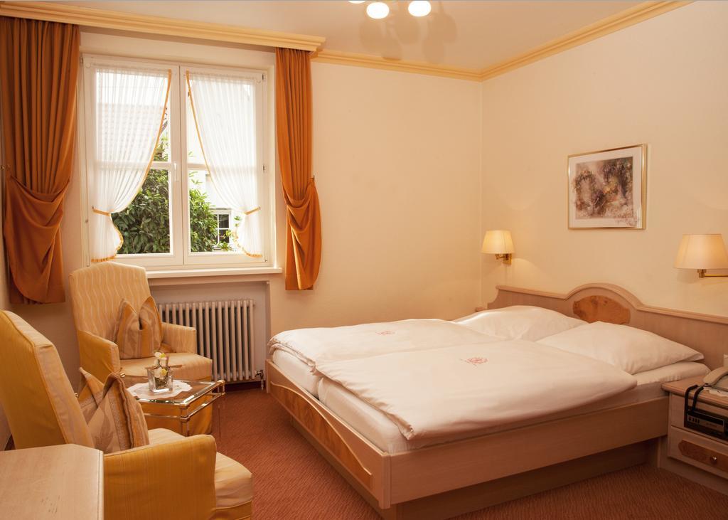 Hotel Zum Weissen Stein Kirchen  Pokój zdjęcie